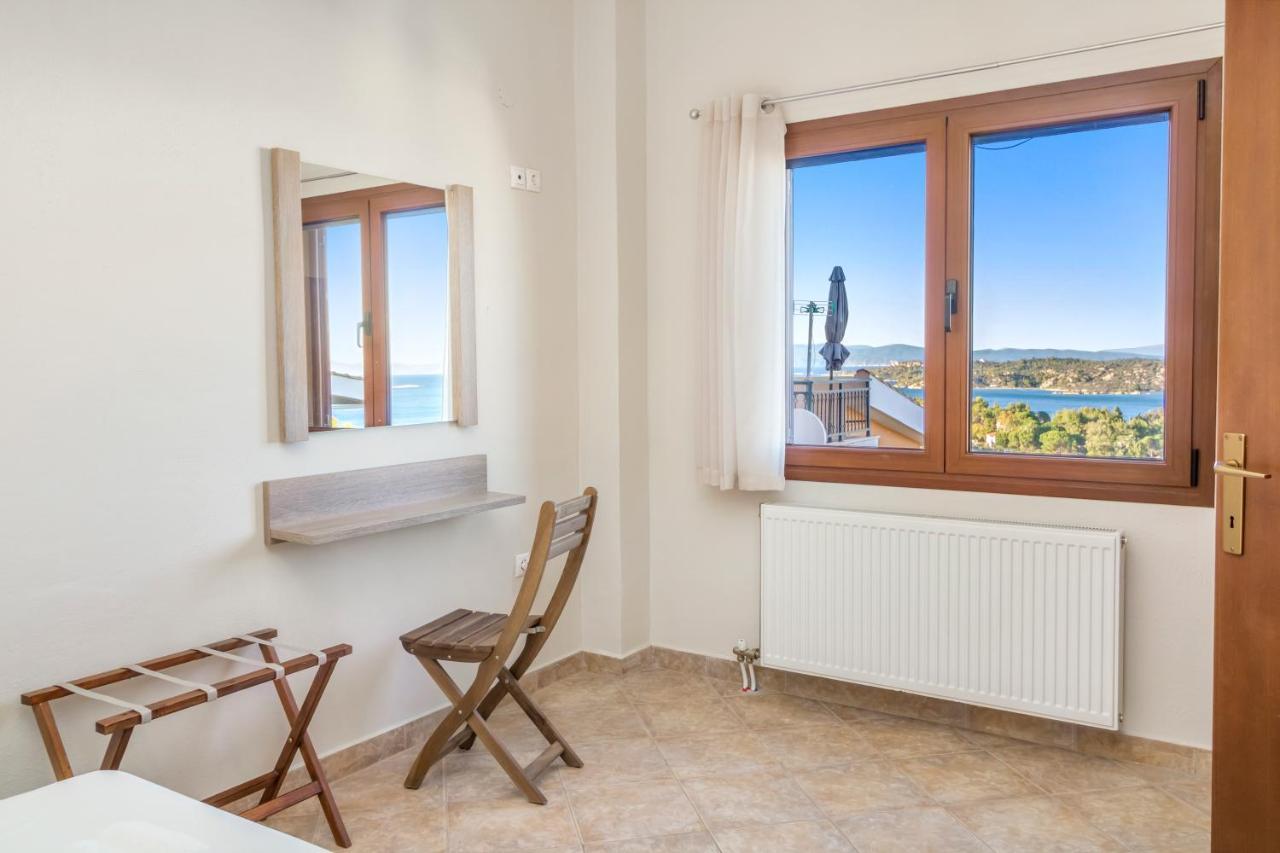 Seaview Villas Βουρβουρού Εξωτερικό φωτογραφία