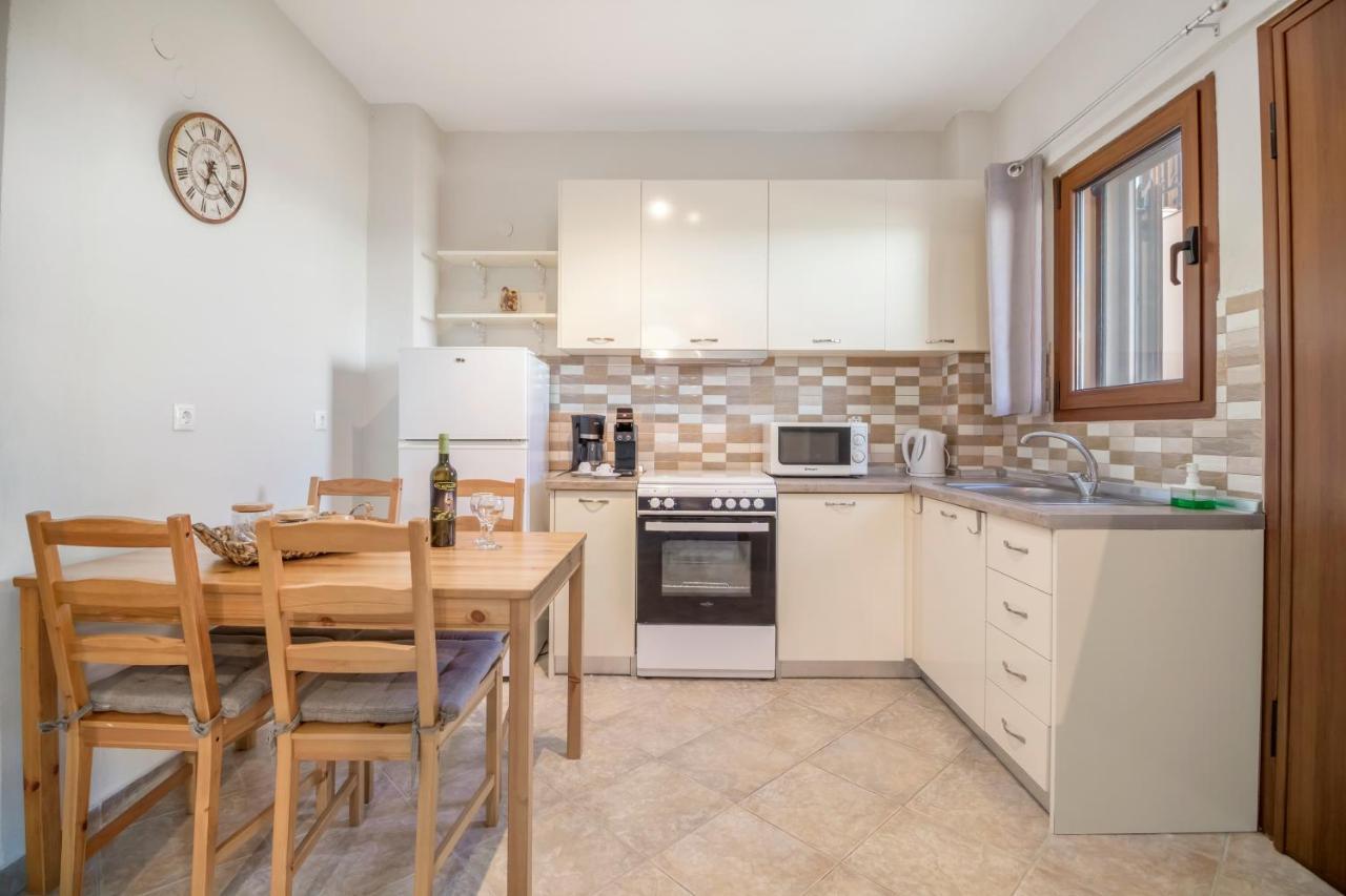 Seaview Villas Βουρβουρού Εξωτερικό φωτογραφία