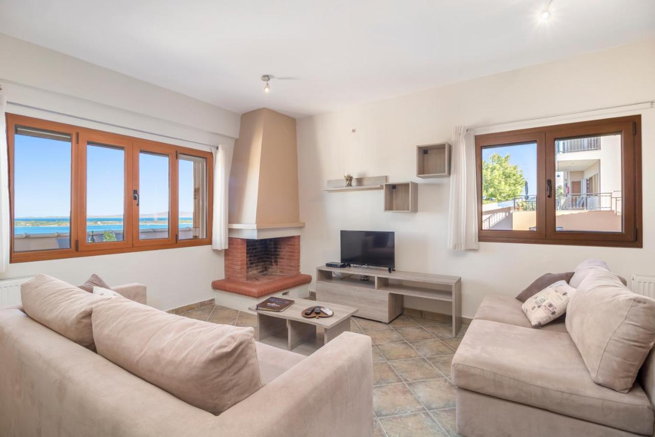 Seaview Villas Βουρβουρού Εξωτερικό φωτογραφία