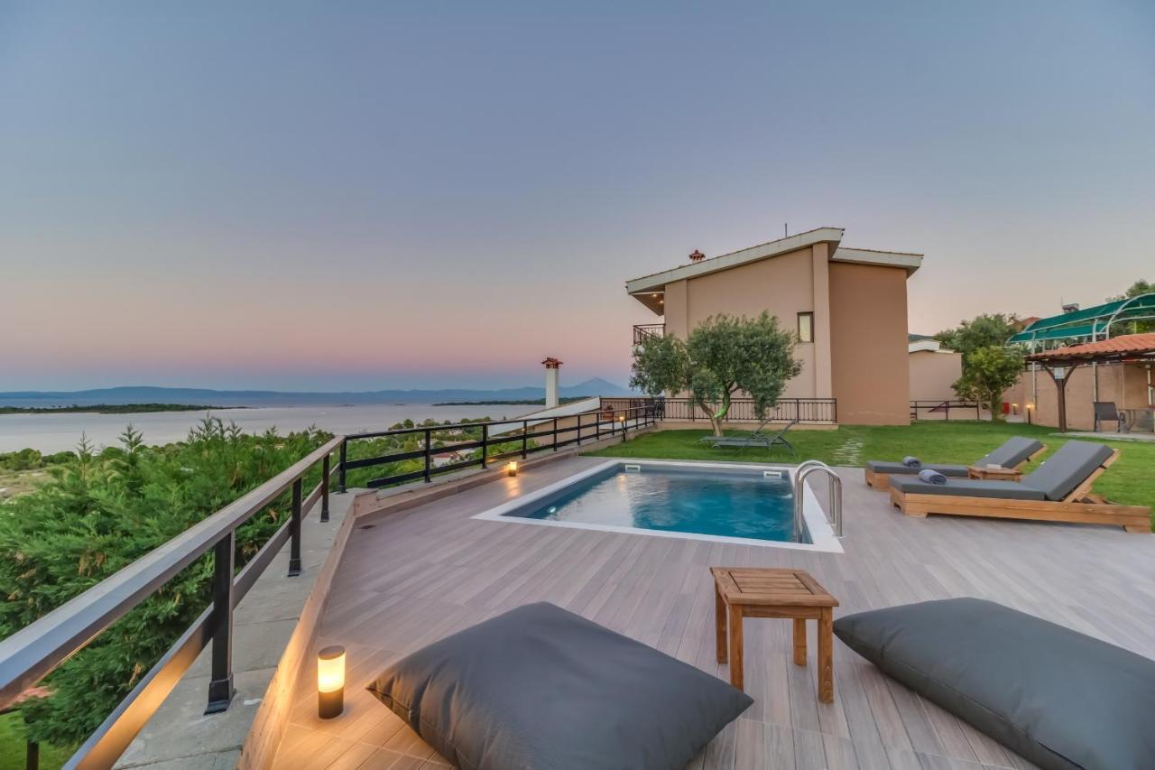 Seaview Villas Βουρβουρού Εξωτερικό φωτογραφία