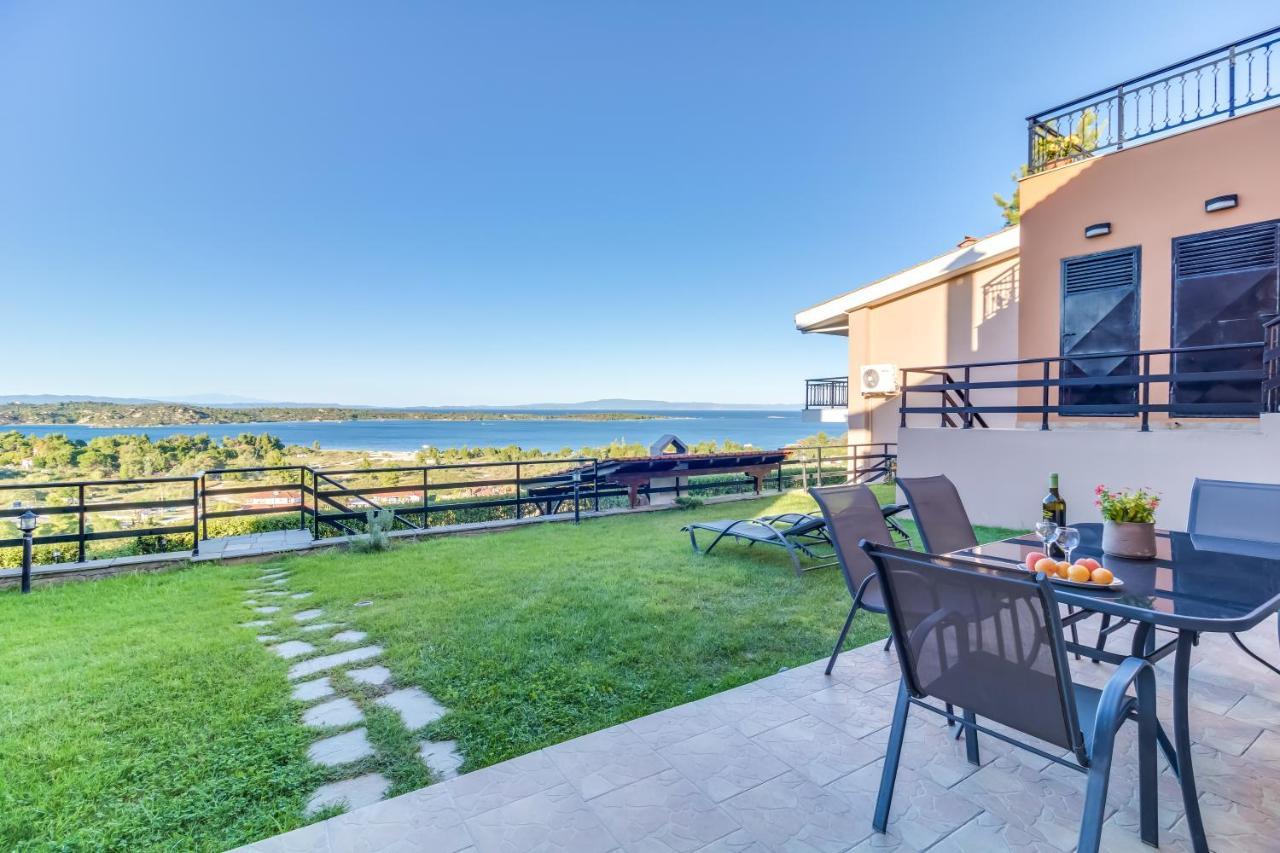 Seaview Villas Βουρβουρού Εξωτερικό φωτογραφία
