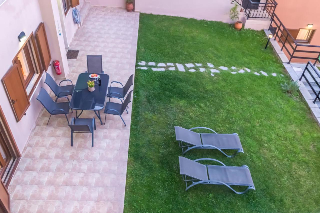 Seaview Villas Βουρβουρού Εξωτερικό φωτογραφία