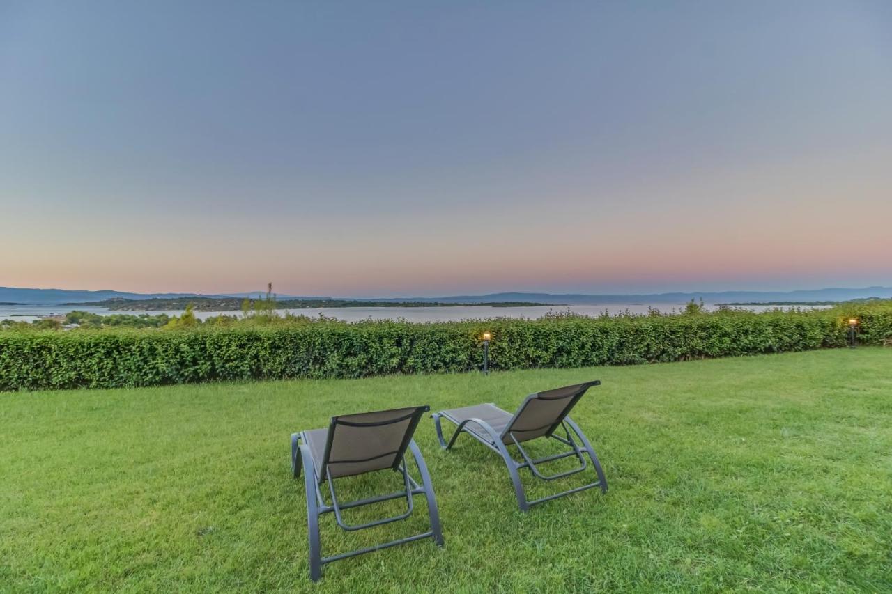 Seaview Villas Βουρβουρού Εξωτερικό φωτογραφία